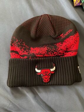 Chicago Bulls NBA Basketball New Era Knit Beanie NEW WITH TAGS